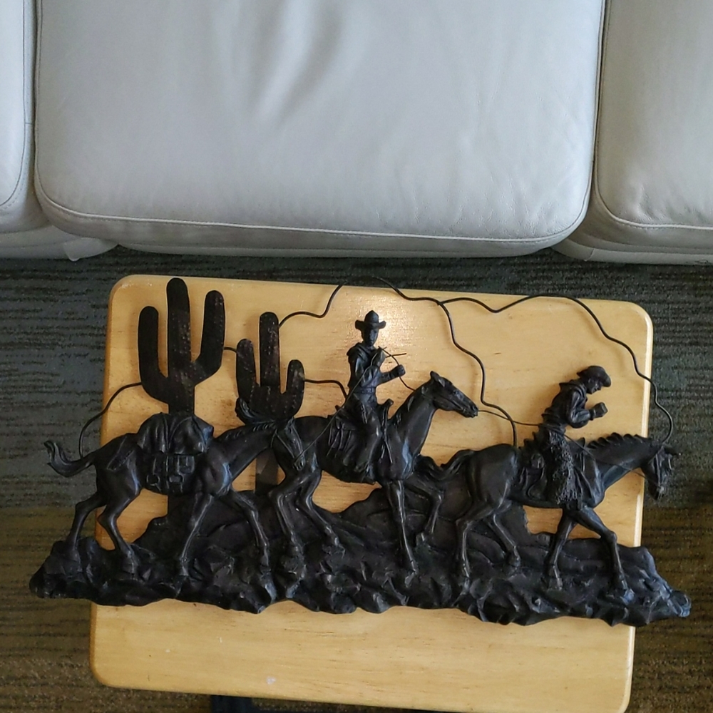Horses and cowboys wall decor
